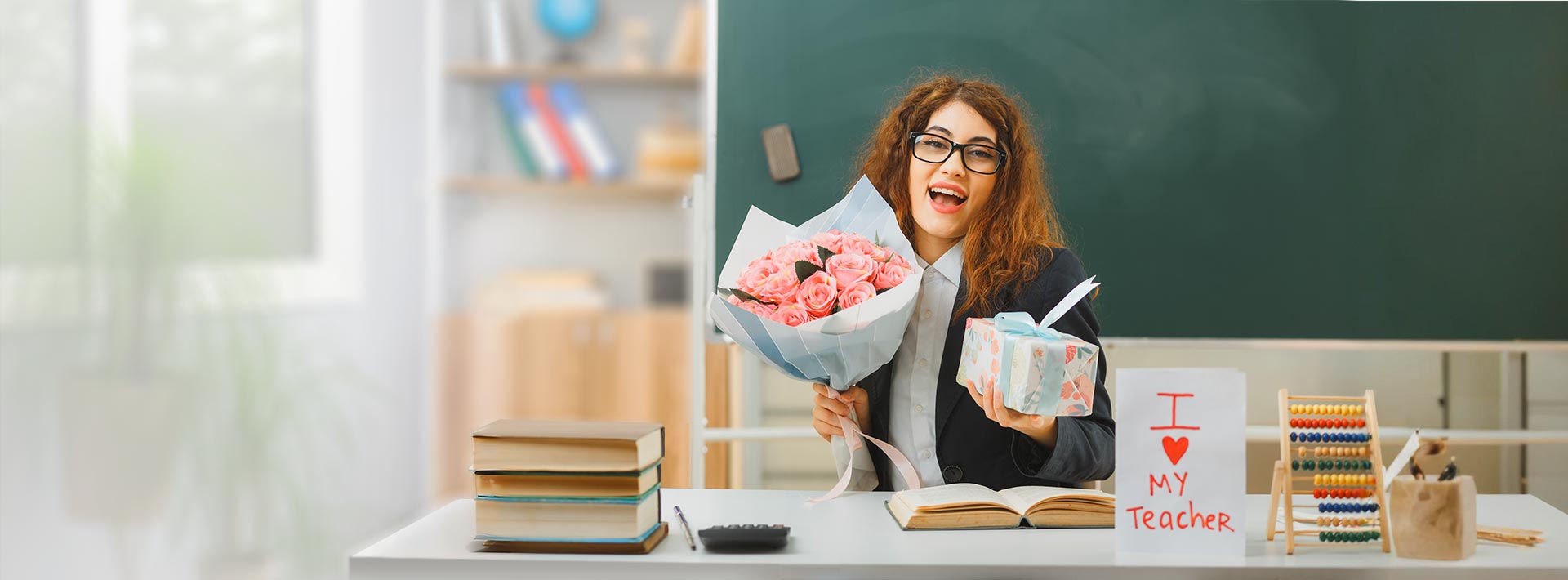 
            <span class="main-slide__title main-slide__title--90235">
                С Днём учителя!
            </span>
